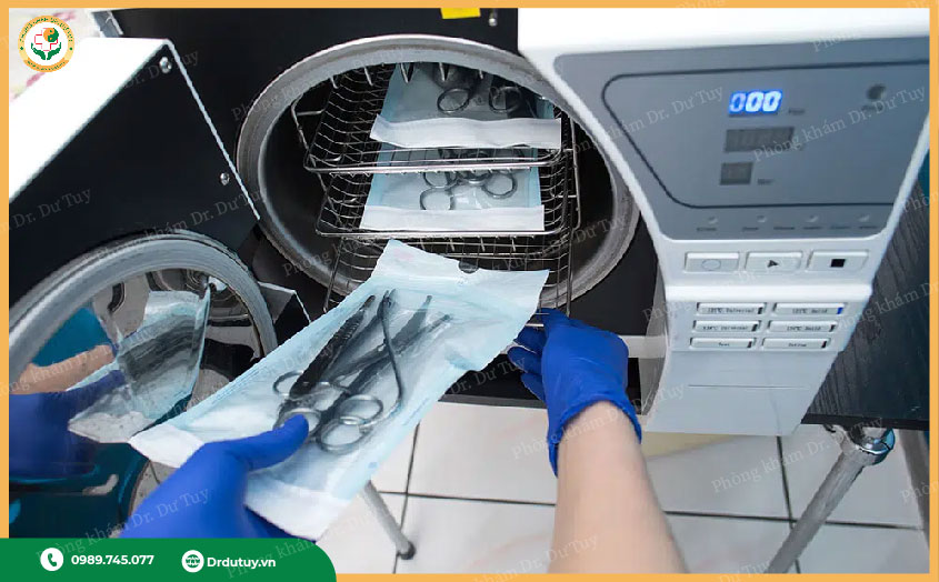 cách xử lý nhiễm trùng vết mổ