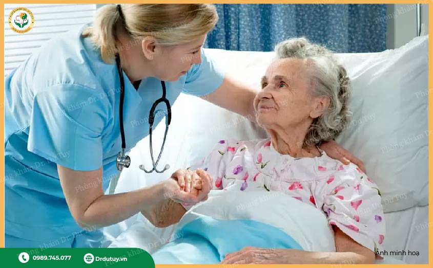 hoại tử da ở người cao tuổi