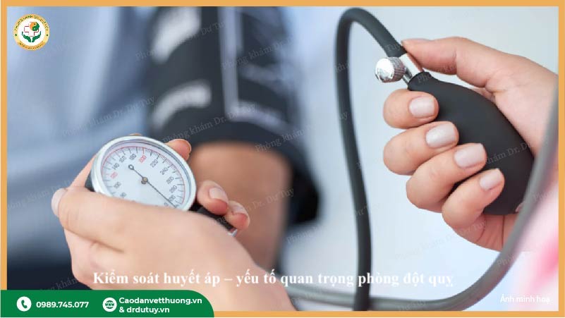 kiểm soát huyết áp giảm đột quỵ