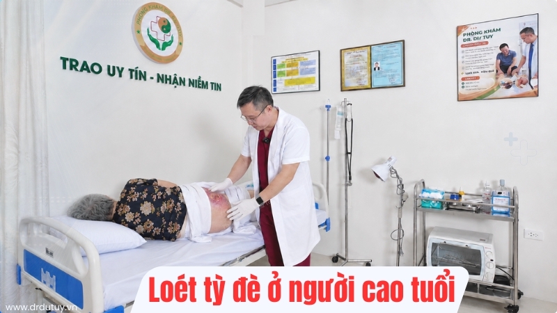 Bs Tuy chia sẻ quá trình điều trị loét tỳ đè vùng hông ở người cao tuổi