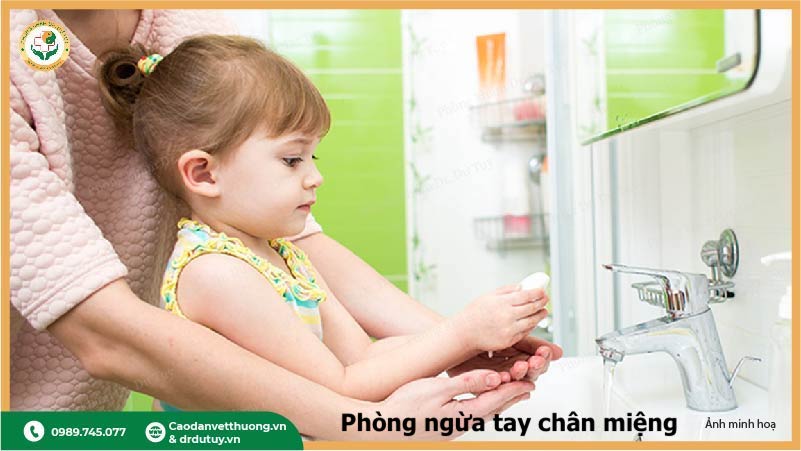 phòng bệnh tay chân miệng rửa tay cho trẻ