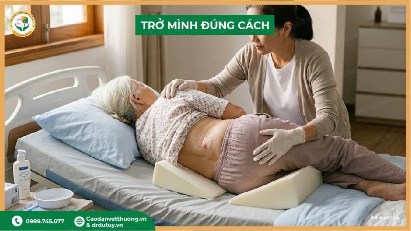 trở mình đúng cách cho người bị loét tỳ đè