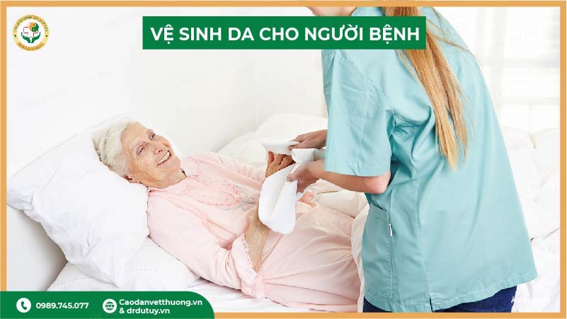 vệ sinh da người bệnh nằm lâu