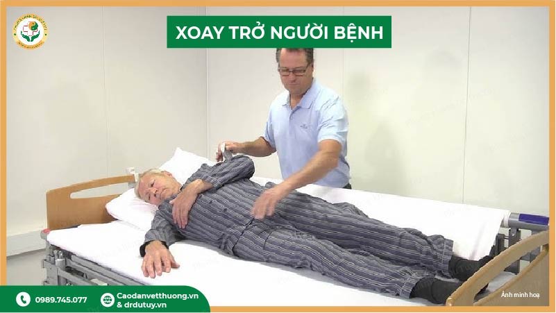 xoay trở người bệnh chống loét